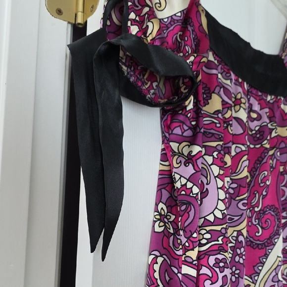 Women's Paisley Puff Sleeve Top - Picture 3 of 4